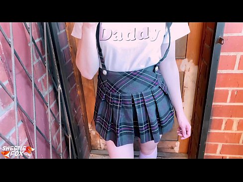 ❤️ Skoolmeisie suig haar piel diep en naai in plaas van klasse. Seksvideo by ons af.vanalize.ru ❌️