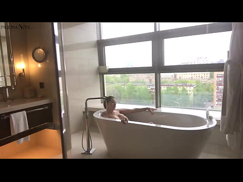 ❤️ Geweldige babe wat passievol haar poesie in die badkamer afruk Seksvideo by ons af.vanalize.ru ❌️